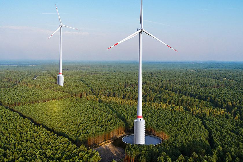 Die vier Windenergieanlagen in Gaildorf haben einen Rotordurchmesser von 137 Metern und erreichen durch die Wasserspeicher bis zu 40 Meter mehr Nabenhöhe. (Foto: MBS Naturstromspeicher GmbH)
