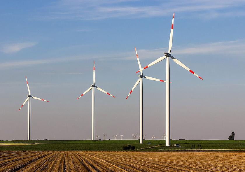 Der Verbraucherzentrale Bundesverband will mit einer neuen Studie die Diskussion über einen Energiewendefonds und eine gerechtere Verteilung der Energiewende-Kosten beleben. (Foto: <a href="https://pixabay.com/" target="_blank">pixabay</a>, <a href="http