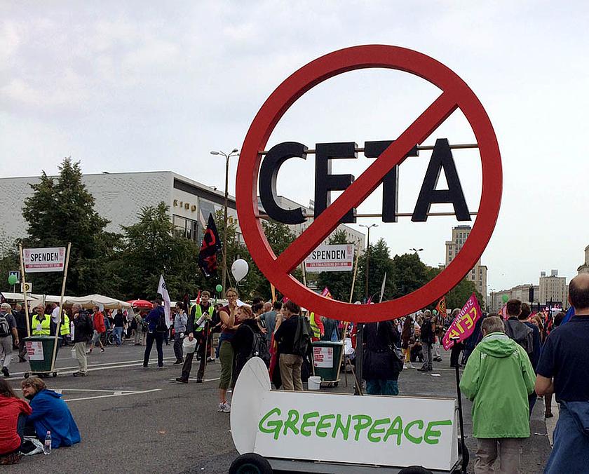 Am 17. September 2016 wurde bundesweit für einen gerechten Welthandel und gegen die Freihandelsabkommen CETA und TTIP demonstriert. (Foto: © Lisa Badum)