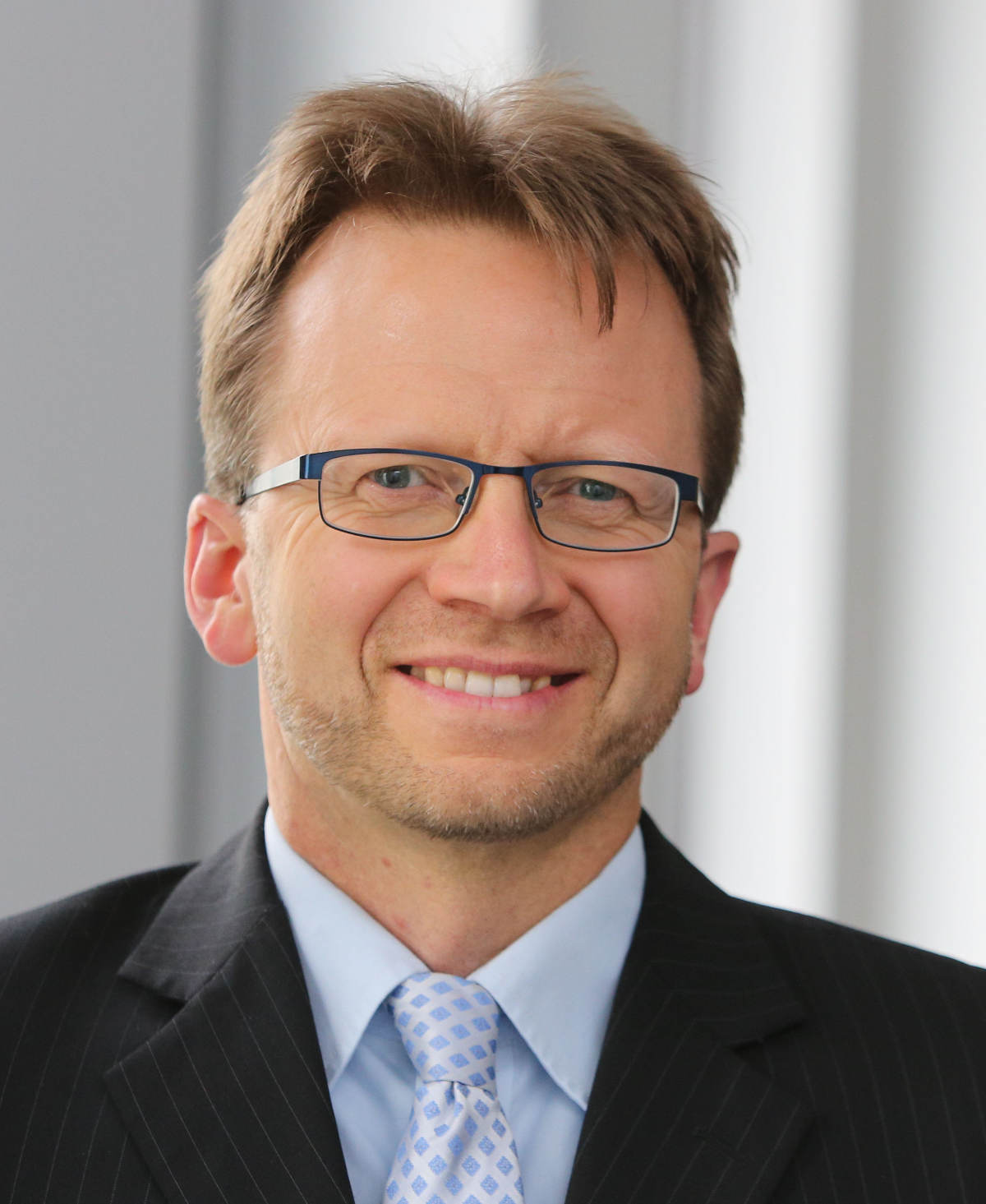 Harald Uphoff ist Stellvertretender Geschäftsführer des Bundesverbands Erneuerbare Energie (BEE) und Geschäftsstellenleiter des Bundesverbands Deutscher Wasserkraftwerke (BDW). (Bild: Harald Uphoff)