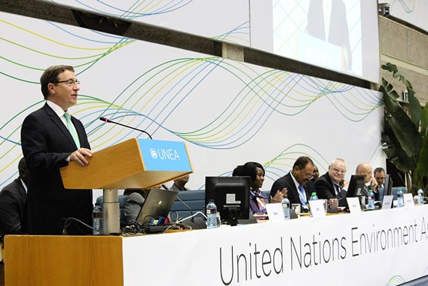UNEP Executive Director Achim Steiner begrüßt zur Eröffnung der Konferenz die UNEA-Delegierten  (Foto: © UNEP/UNEA)