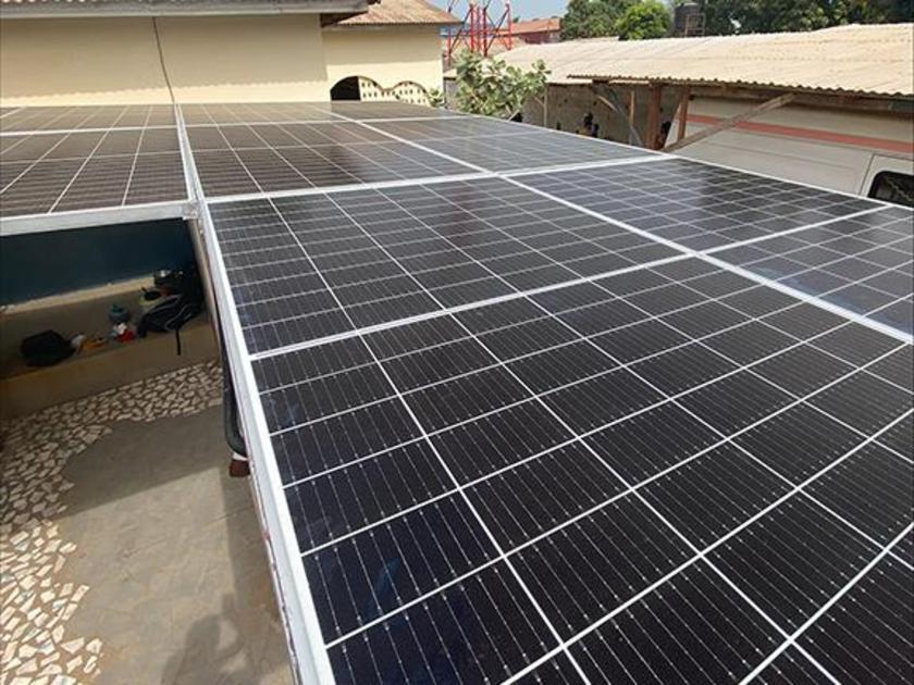 Solaranlage Elektriker ohne Grenzen