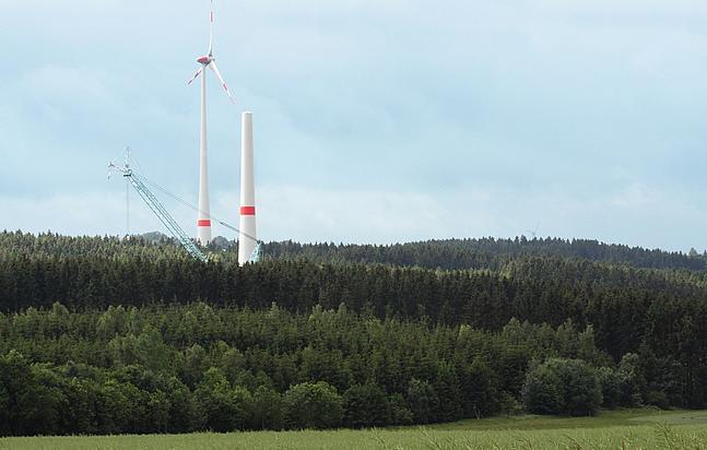 Im August 2015 nahm NATURSTROM eine Windenergieanlage in der Gemeinde Berg im Landkreis Hof im Nordosten Bayerns in Betrieb. (Foto: © NATURSTROM AG)