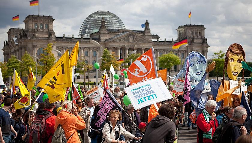 Unter dem Motto „Energiewende nicht kentern lassen!“ versammelten sich bereits vor zwei Jahren zehntausende Menschen in Berlin. Gegen die aktuellen EEG-Reformpläne wird der Protest inzwischen immer lauter. (Foto: © Bundesverband WindEnergie BWE, fli