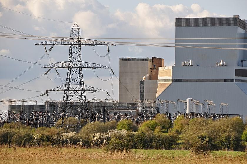 Nun kann es losgehen! Der französische Stromerzeuger EDF wird das Atomkraftwerk Hinkley Point C im Südwesten Englands trotz erheblicher finanzieller Risiken und politischer Unsicherheit bauen. (Foto: © Lewis Clarke, geograph.org.uk/photo/3434429, CC BY