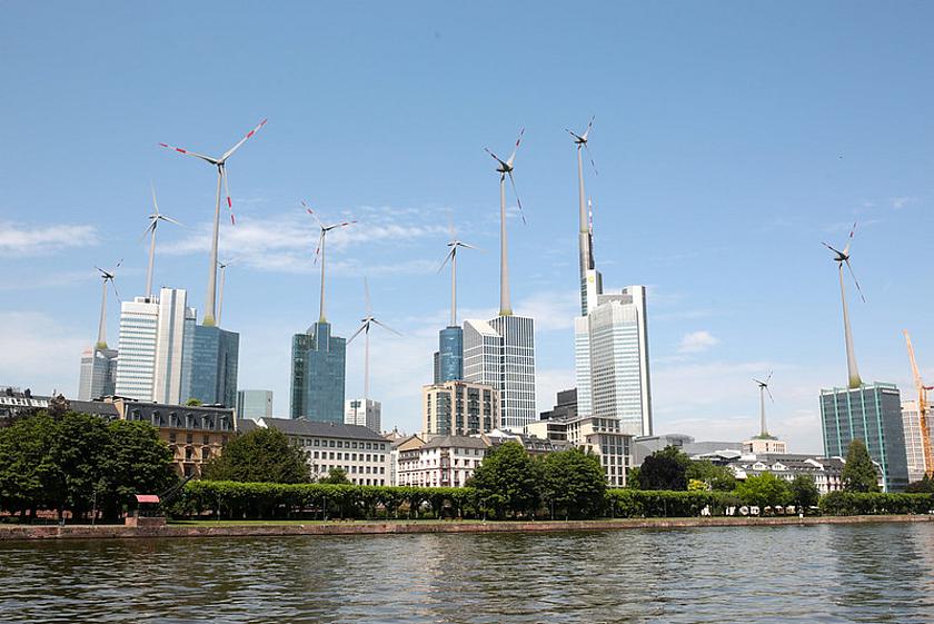 Skyline Banken in Frankfurt mit Windrädern (Fotomontage)