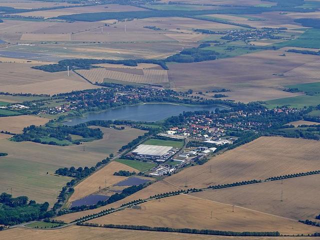 Luftbild der Region Seefeld Löhme mit Solarpark