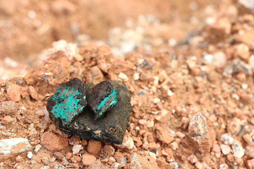Foto: Nahaufnahme eines Kobaltgesteins