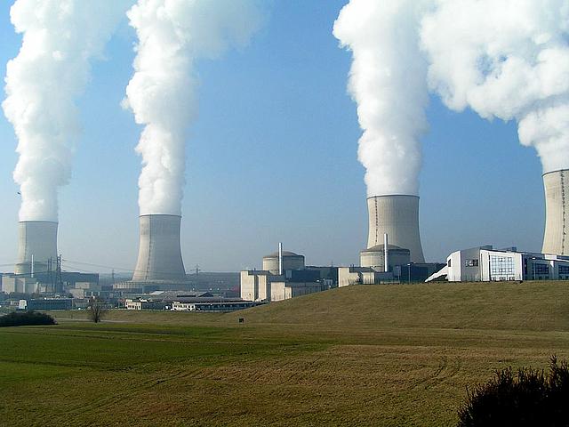 Länder wie Frankreich, die weiterhin auf Atomenergie setzen, sind bei der Erreichung der EU-Klimaziele laut einer neuen Studie weniger ambitioniert. (Foto: © Stefan Kühn, Wikimedia Commons, CC BY-SA 3.0, http://commons.wikimedia.org/wiki/File:Nuclear_P