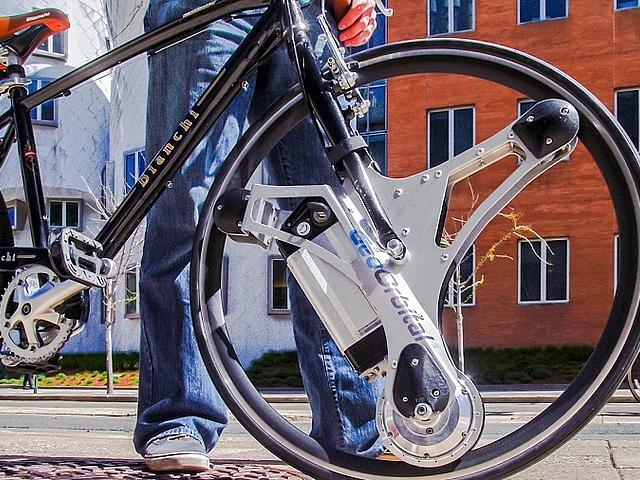 Mit dem Geo Orbital Wheel eines US-amerikanischen Start-up-Unternehmens lässt sich jedes Fahrrad im Handumdrehen zu einem E-Bike umwandeln. (Foto: © GeoOrbital, kickstarter.com/projects/1266381423/geoorbital-wheel-make-your-bike-electric-in-60-sec)