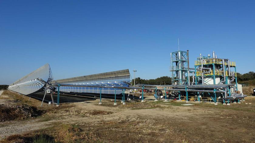 Solarthermisches Kraftwerk, Testanlage mit Salzschmelze in Portugal