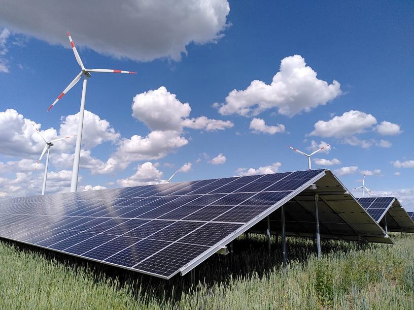 Solarpark, Solarenergie, Photovoltaik, Windkraft, Windenergie, Energiewende