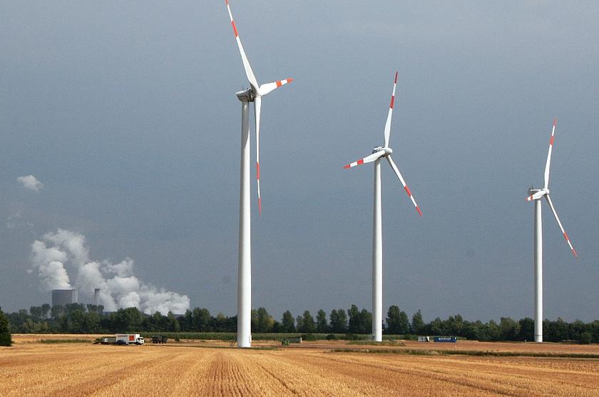 Wenn Deutschland so weitermacht wird es seine Klimaziele 2020 verfehlen. Umweltverbände und Bürger fordern daher:  Endlich weg von der Kohleverstromung, weiter hin zu Erneuerbaren Energien wie Wind und Solar. (Foto: Nicole Allé)