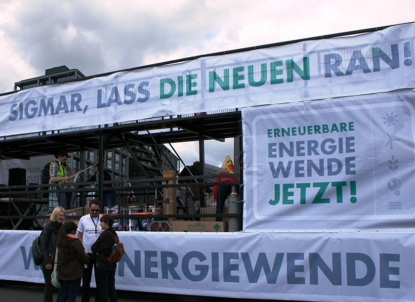 Das fordern Bürger seit Jahren, doch Bundewirtschaftsminister Sigmar Gabriel setzt dem Ausbau Erneuerbarer Energien immer weitere Hürden. (Foto: Nicki Allé)