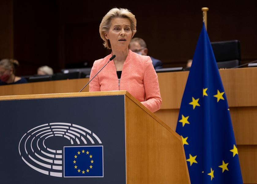 EU-Kommissionspräsidentin Ursula von der Leyen im EU-Parlament