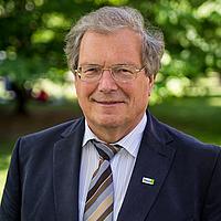 Hubert Weiger ist seit 2007 Vorsitzender des Bund für Umwelt und Naturschutz Deutschland e.V. (BUND), sitzt im Rat für Nachhaltige Entwicklung der Bundesregierung und ist Beirat von Transparency International Deutschland. (Foto: BUND)