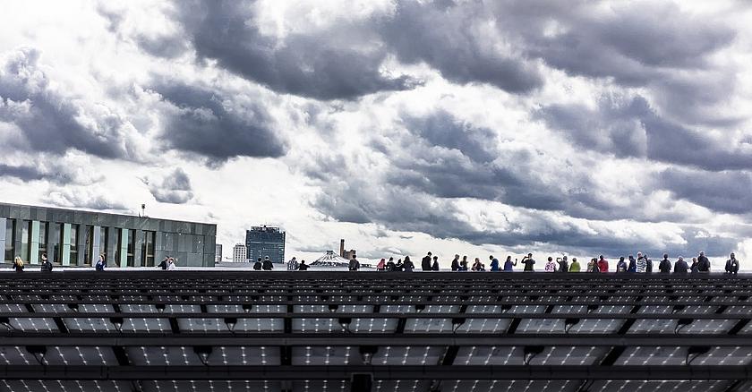Solaranlage auf dem Dach des Futurium, Zentrum für Zukunftsgestaltung in Berlin-Mitte