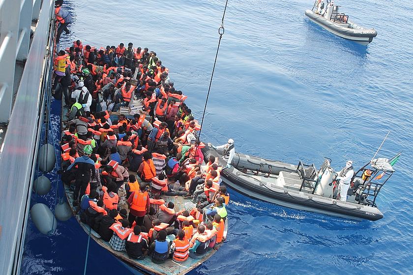 Boot mit Flüchtlingen, Rettungsaktion