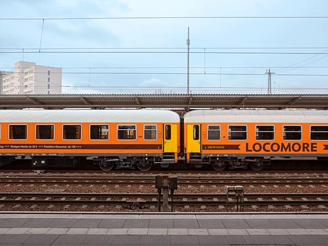 Nur knapp sechs Monate fuhr der  Crowdfunding-Zug Locomore täglich mit zertifiziertem Ökostrom von Stuttgart nach Berlin und zurück. (Foto: © NATURSTROM / Marcus Hiersemann)