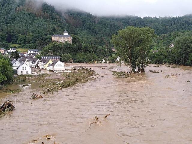 Flut, Hochwasser bei Altenahr 2021