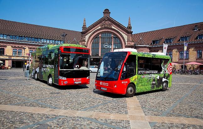 Osnabrück stellt nun den kompletten Linienverkehr auf E-Busse um. Seit fünf Jahren wird schon die innerstädtische Buslinie 94 elektrisch betrieben. (Foto: Stadtwerke Osnabrück)
