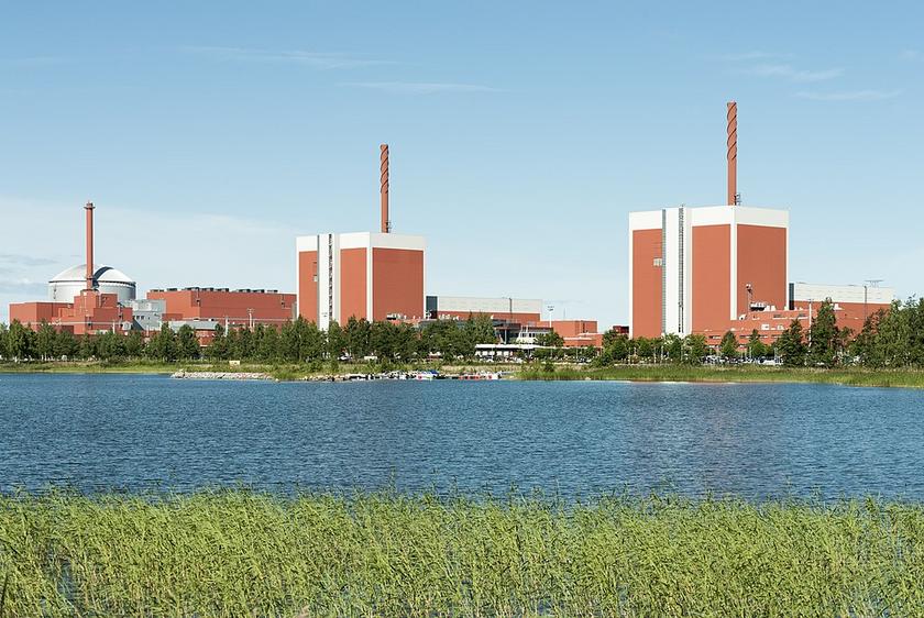 Die drei Reaktoren des Kernkraftwerks Olkiluoto in Eurajoki, Finnland.