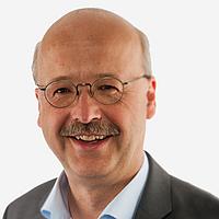 Matthias Ederhof ist Vorstand der EnergieNetz Hamburg eG und Mitgründer der Hamburger Volksinitiative „Tschüss Kohle“