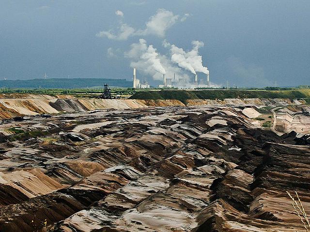 Auch der Braunkohletagebau Garzeiler im Rheinischen Revier wäre vom „Fahrplan Kohleausstieg“ der Grünen betroffen. (Foto: CC0 Public Domain, pixabay.com)