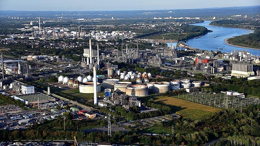 Luftaufnahme Rheinland Raffinerie in Köln-Godorf