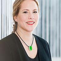 Dr. Katharina Reuter ist Geschäftsführerin von UnternehmensGrün e.V. (Foto. Caro Hoene)