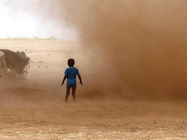 Äthiopien ist eines der Länder, das durch das Klimaphänomen El Niño unter einer extremen Dürre leidet. Mit hoher Wahrscheinlichkeit wird nun die kalte Schwester La Niña  das Klima ebenfalls herumwirbeln. (Foto: © European Commission DG ECHO, flickr